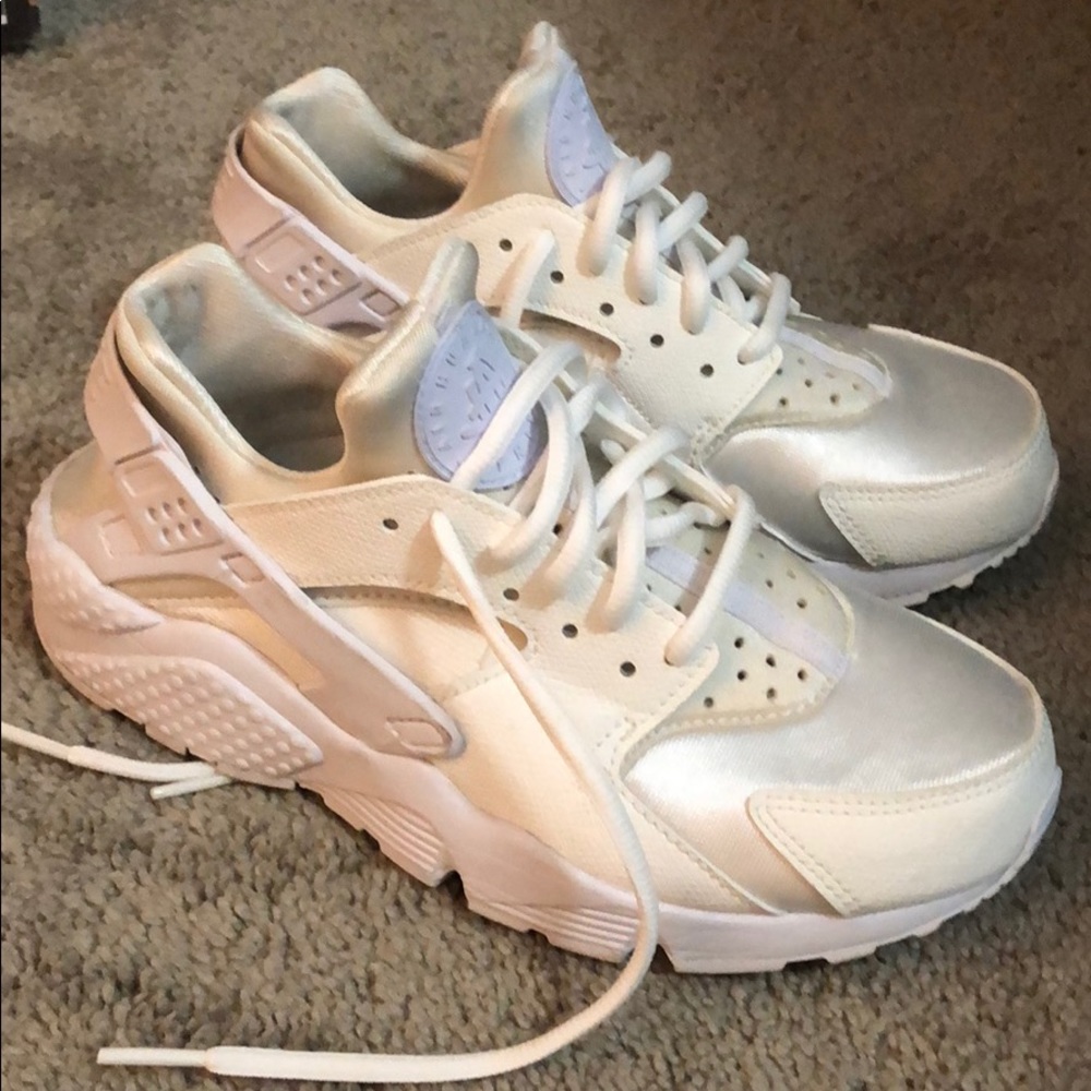 Nike Huraches!